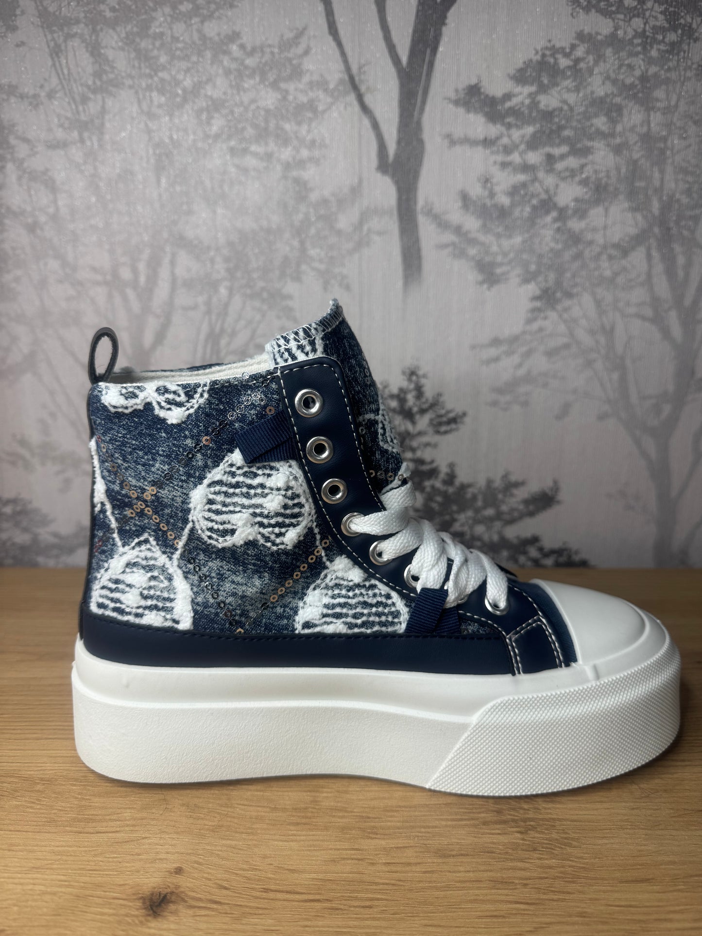 Baskets ''DINA''